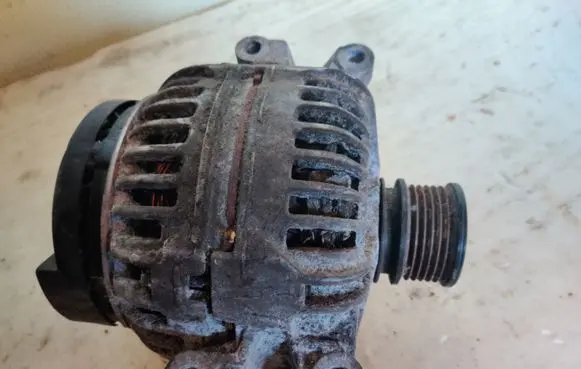 Chrysler PT Cruiser Generator/alternator A0121546302