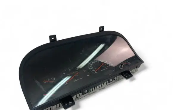 Jeep Cherokee XJ Speedometer (instrument cluster) 56042930AA
