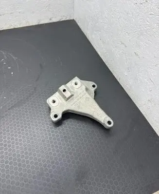 Skoda Kamiq Gearbox mounting bracket 5WA199117 AC46000