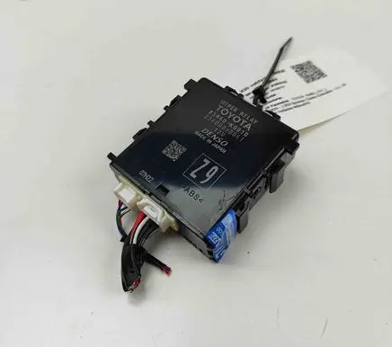 Toyota Yaris XP210 Other devices 85940K0010