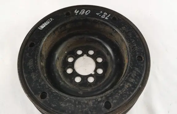 Audi A6 S6 C5 4B Crankshaft pulley 078105251