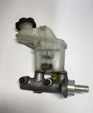 Hyundai Santa Fe Master brake cylinder BM1111323
