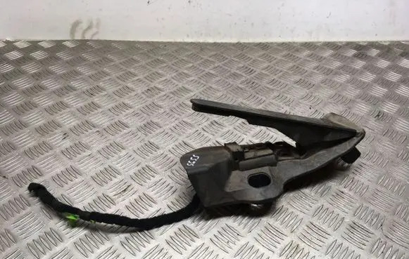 Volkswagen Golf Plus Accelerator throttle pedal 1K2721503K 74390700