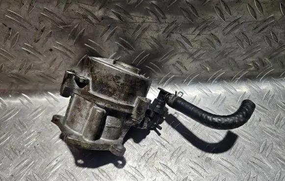 Renault Espace - Grand espace IV Vacuum pump D163354368 100704