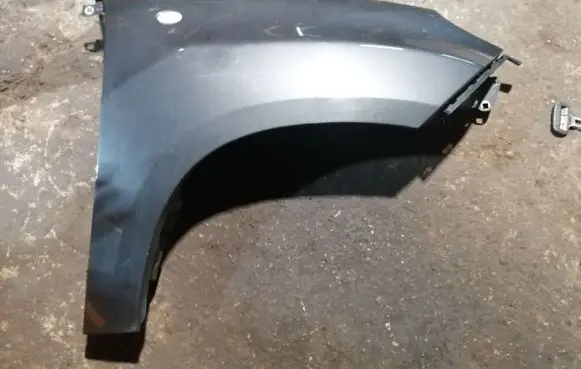 Fiat 500L Fender