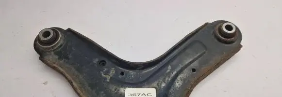 Chrysler Pacifica Rear control arm 68235367B 367AC