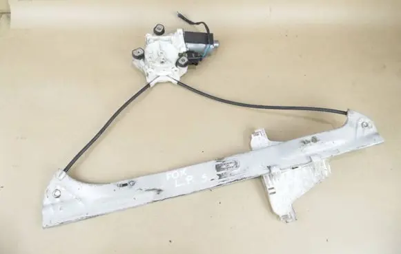 Volkswagen Fox Front door window regulator with motor