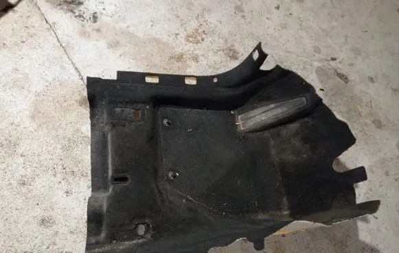 Volvo V40 Front floor carpet liner 25615020 30733968