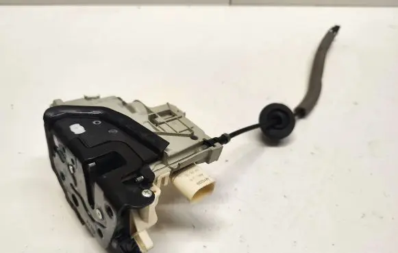Audi Q5 SQ5 Rear door lock 4G0839015F