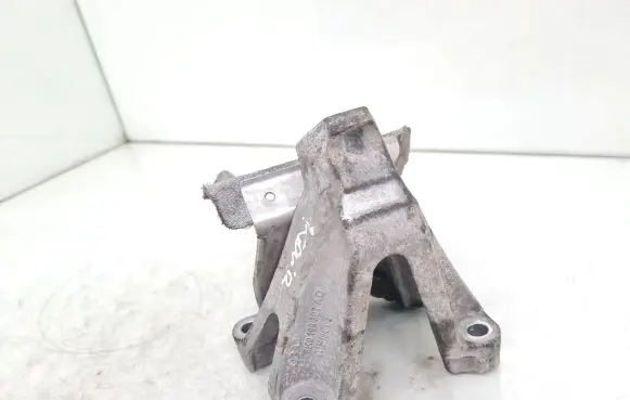 Audi Q5 SQ5 Engine mounting bracket 8K0199307AQ