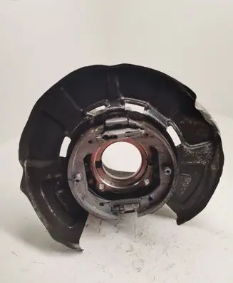 BMW X5 F15 Rear wheel hub 6857981
