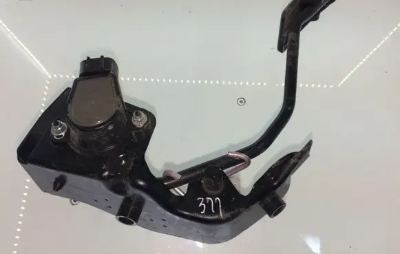 Toyota Corolla Verso E121 Throttle position sensor 8928152021