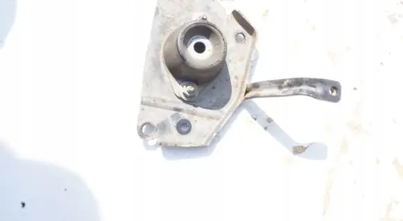Peugeot Partner Gearbox mount 