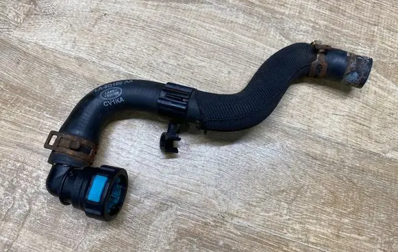 Land Rover Range Rover L405 Engine coolant pipe/hose JPLA8D186AA CV1KA