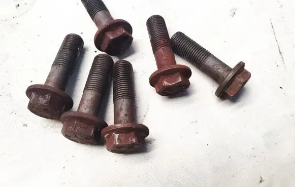 Iveco Daily 40.8 Nuts/bolts 