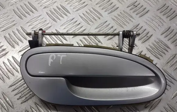 Opel Omega B2 Rear door exterior handle 90457170