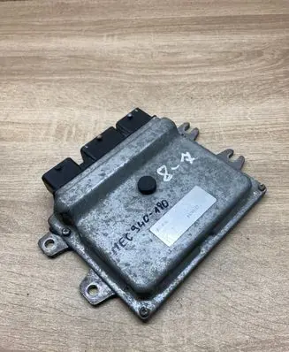 Nissan Qashqai Engine control unit/module ECU MEC940180