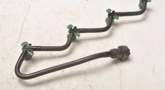 Fuel return line/hose