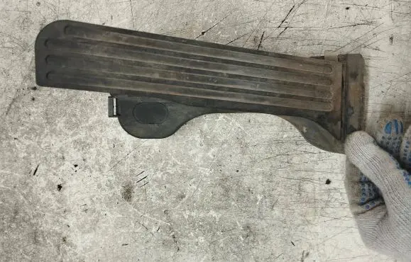 Seat Leon (1P) Accelerator throttle pedal 1K1721503P