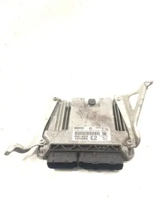 Toyota Auris 150 Engine control unit/module 8966102E20 0281013414