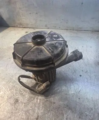 BMW 7 E65 E66 Secondary air pump 72812901 7508267