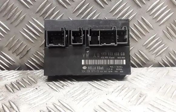 Volkswagen Touran I Comfort/convenience module 5DK00897713 1K0959433CB
