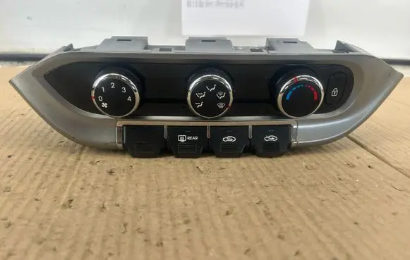 KIA Rio Climate control unit 972501WXXX