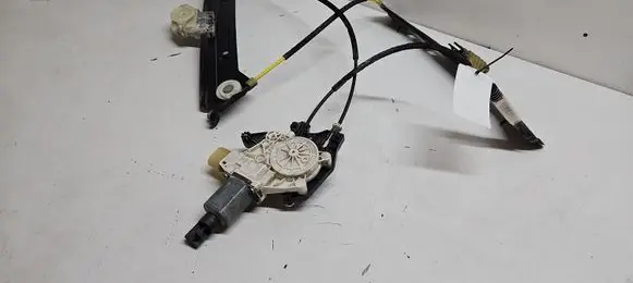 BMW 2 F22 F23 Front door window regulator with motor 934757100