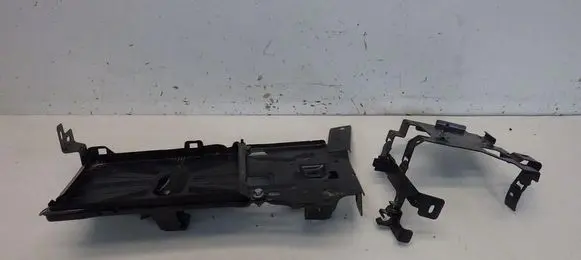 Citroen C5 Aircross Battery box tray 9821150580