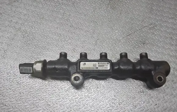 Ford Focus Fuel main line pipe 9654592680