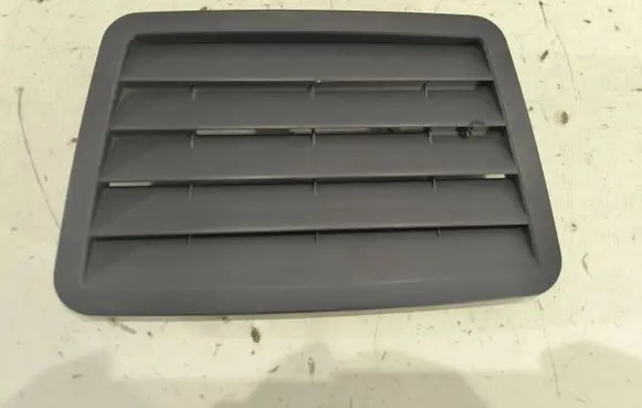 Mercedes-Benz E W211 Dash center air vent grill A2118310236