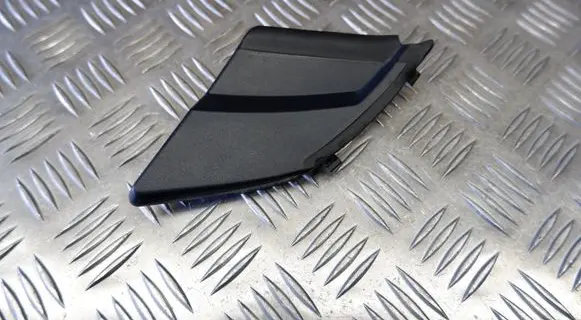 Toyota Yaris XP210 Wiper trim 538670D300