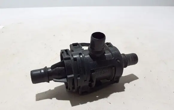 Nissan X-Trail T33 Thermostat 212001517R