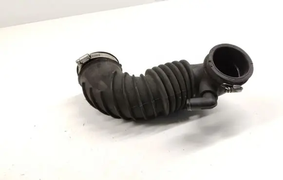 Dodge Nitro Turbo air intake inlet pipe/hose 04880269AA