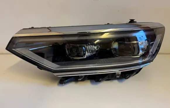 Volkswagen PASSAT B8 Headlight/headlamp 3G1941081P 90175144