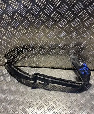 Subaru Outback Headlight/headlamp mounting bracket
