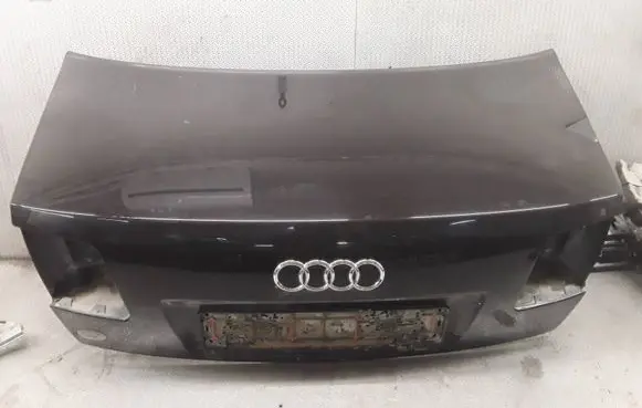 Audi A8 S8 D3 4E Tailgate/trunk/boot lid