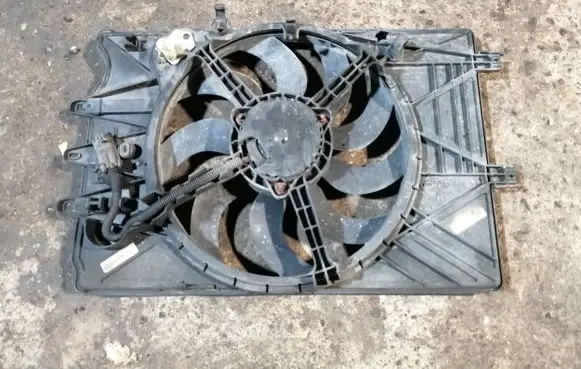 Fiat 500L Electric radiator cooling fan