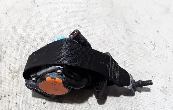 Mercedes-Benz CLA C117 X117 W117 Front seatbelt A17686001859C94