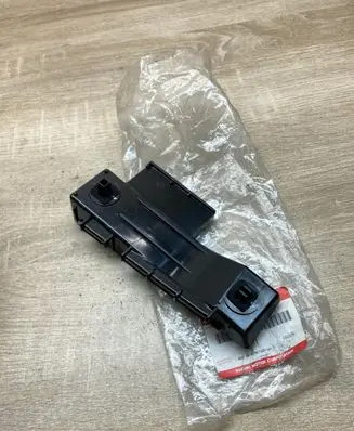 Suzuki SX4 Rear bumper mounting bracket 7182375K00