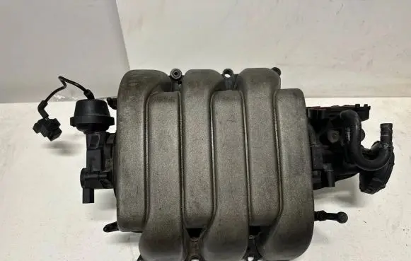 Audi A6 S6 C6 4F Intake manifold 8599193