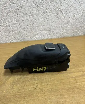 Lexus RX 330 - 350 - 400H Head unit multimedia control 2372400570 8478048130