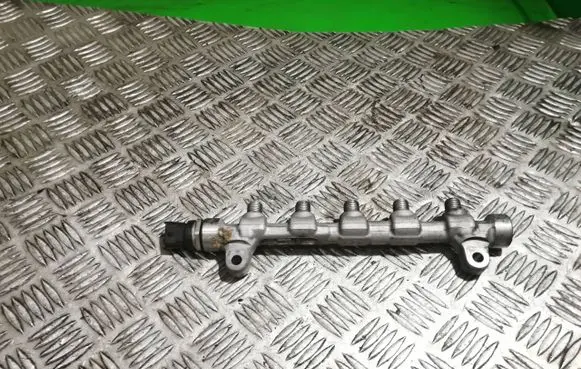 KIA Sportage Fuel main line pipe 314002A420