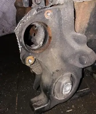 Fiat Ulysse Engine mounting bracket
