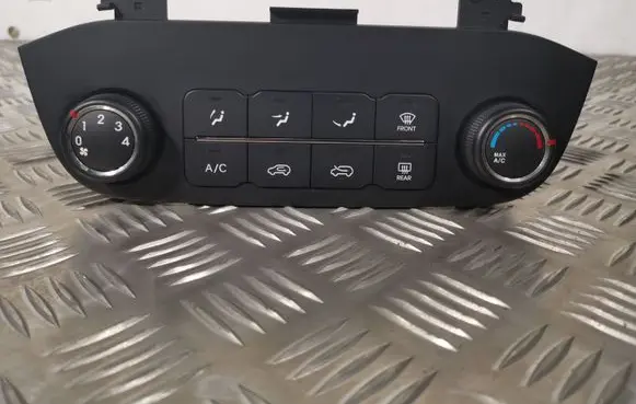 KIA Sportage Climate control unit 972503U001