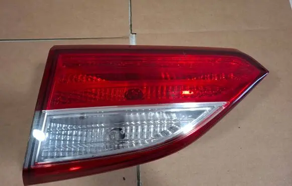 Hyundai i30 Tailgate rear/tail lights 92404A62