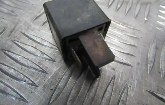 Ford Escort Other relay 83BG14N089CA V23134-J4-X37