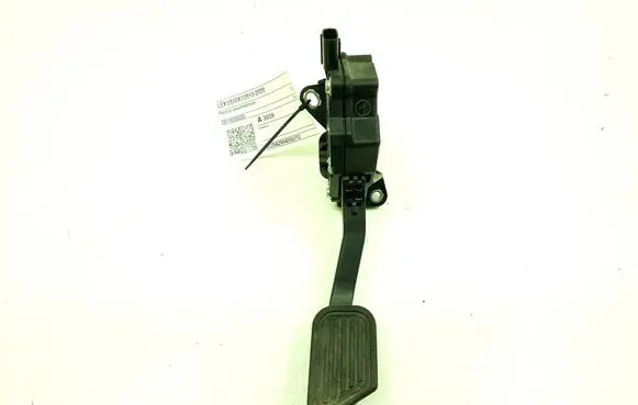 Lexus GX J150 Accelerator throttle pedal 7811035020