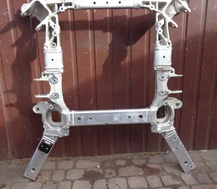 Land Rover Range Rover Evoque L538 Front subframe R8E25C145AE111