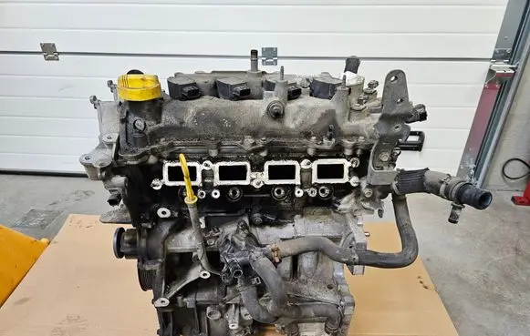 Nissan Pulsar Engine HRA2